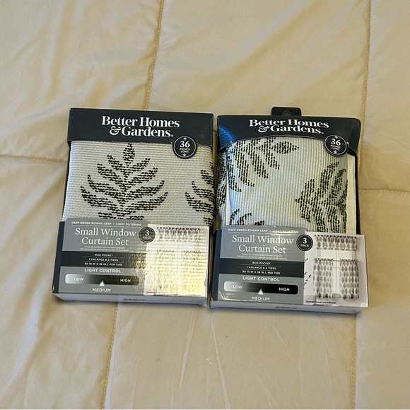 Better Home & Gardens Small Window 🪟 Curtain Set (2) - Picture 2 of 5